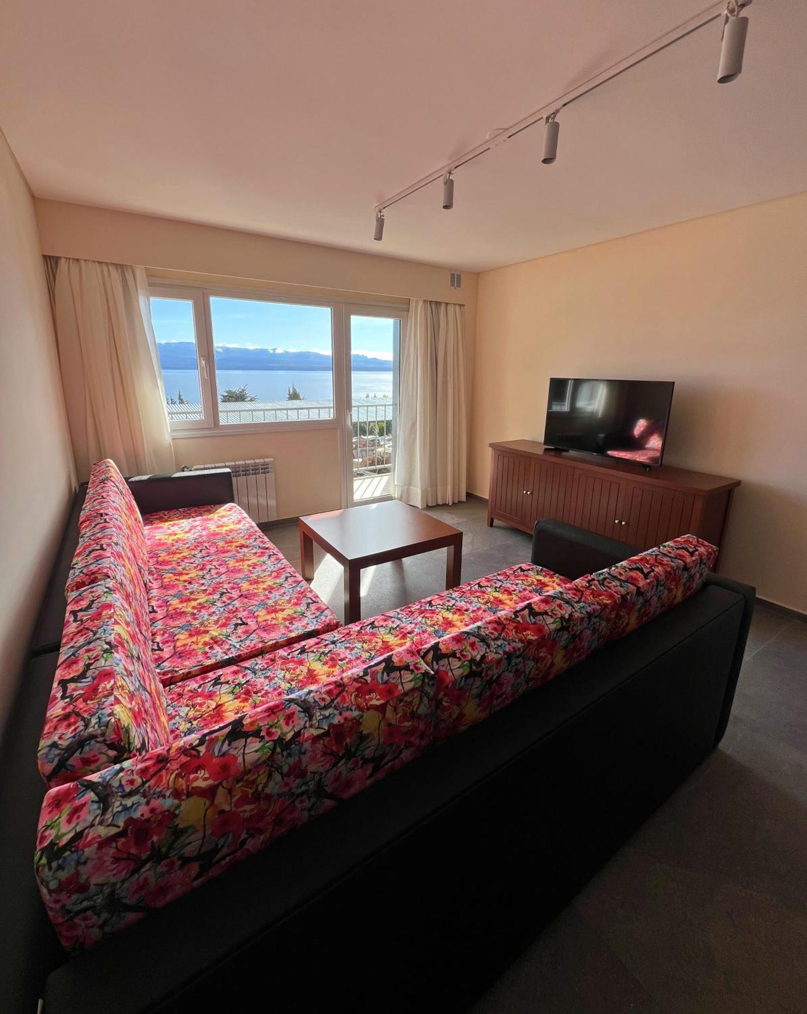 Huinid Pioneros Hotel San Carlos de Bariloche Szoba fotó
